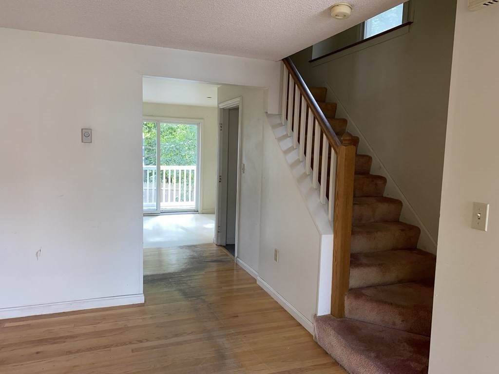 53 Victoria Heights Road, Unit 53 Boston, MA 02136 - Photo 9 of 33 Gallery Image 9