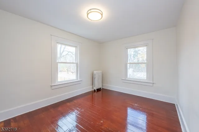 $2,650 | 4 Fowler Street, Unit 1, Franklin, NJ 07416