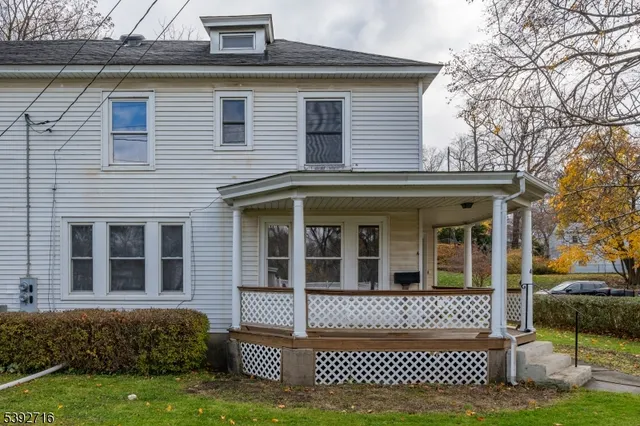 $2,650 | 4 Fowler Street, Unit 1, Franklin, NJ 07416