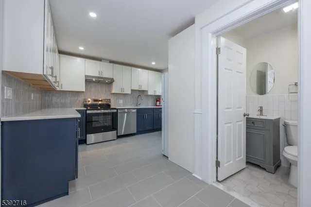 $2,650 | 4 Fowler Street, Unit 1, Franklin, NJ 07416