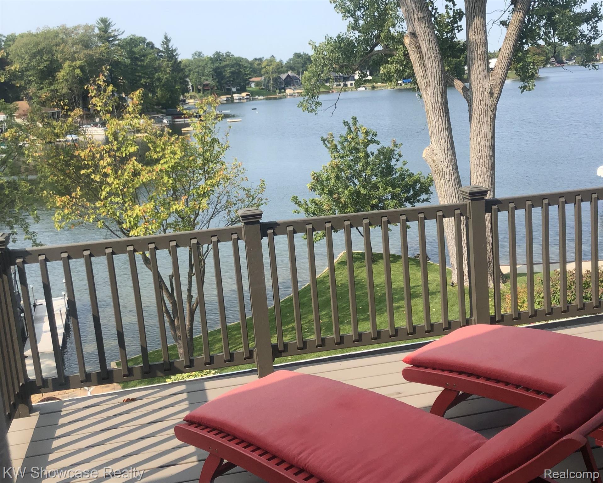 2015 Ridge Road White Lake, MI 48383 - Photo 47 of 50 Gallery Image 47