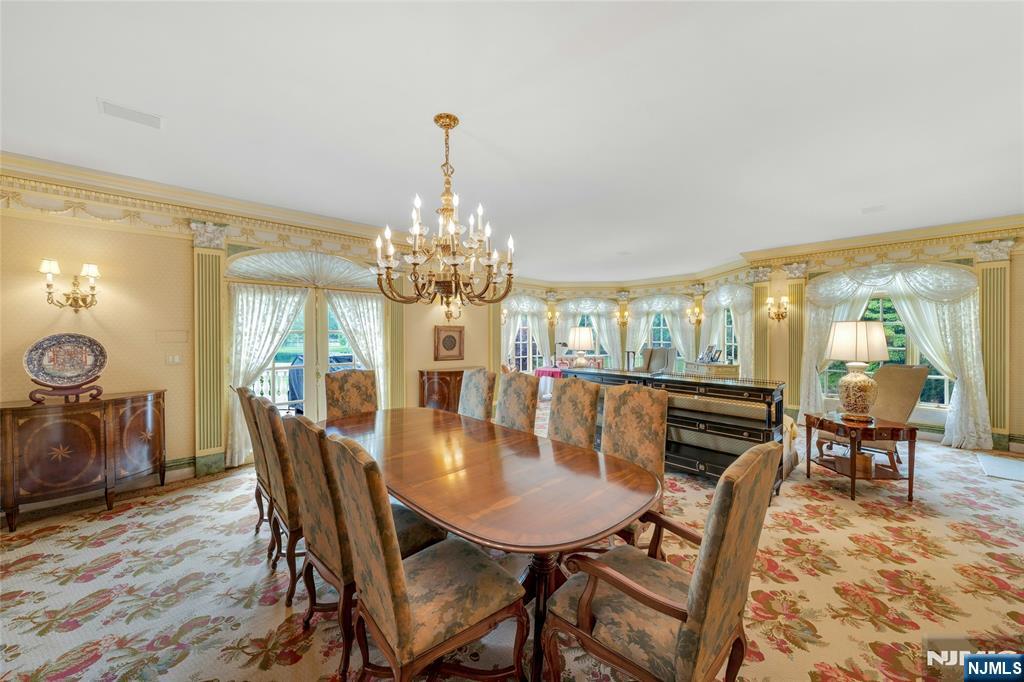 116 East Saddle River Road Saddle River, NJ 07458 - Photo 9 of 42