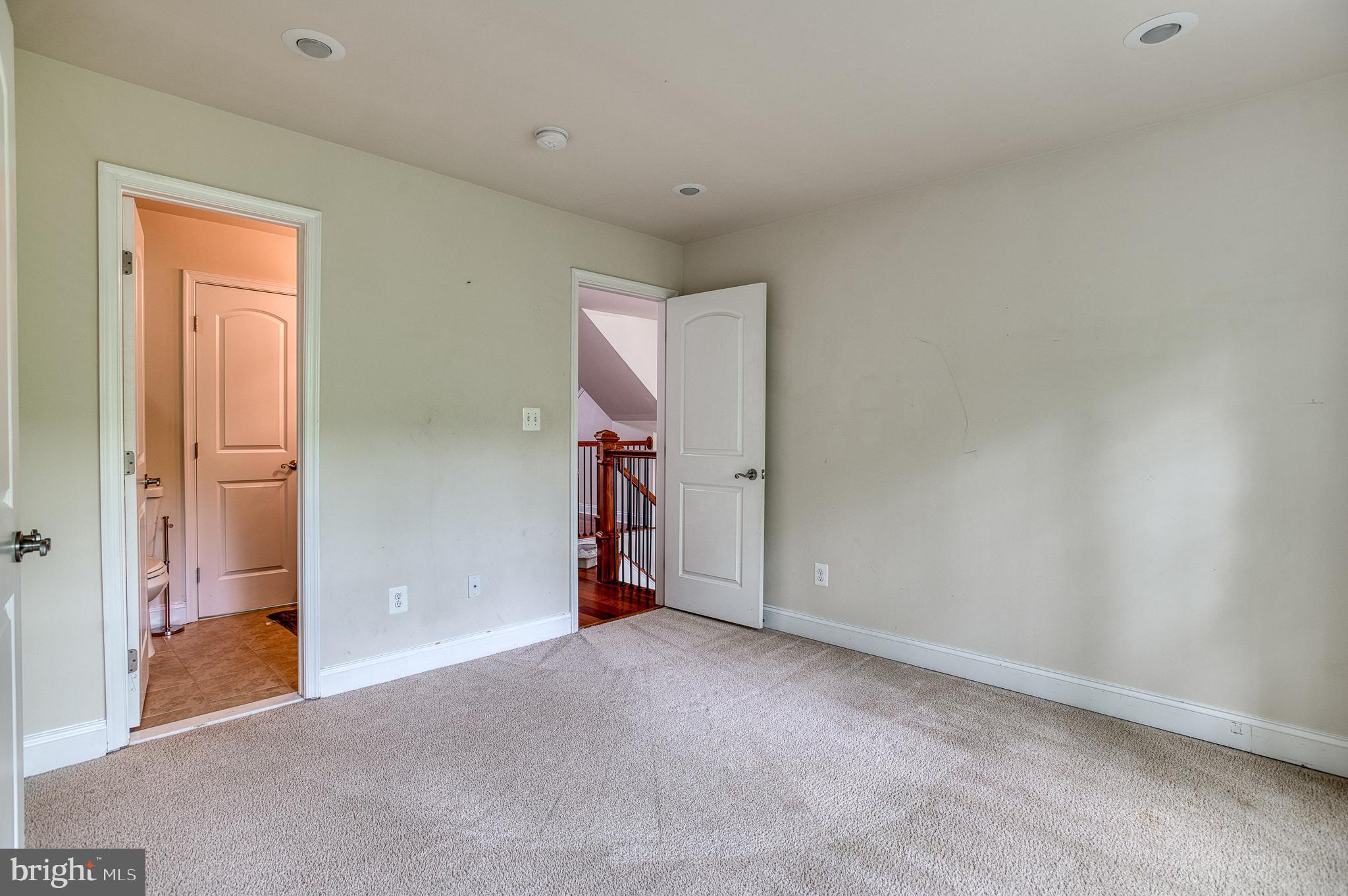 7140 Barry Road Alexandria, VA 22315 - Photo 31 of 56 a view of empty room