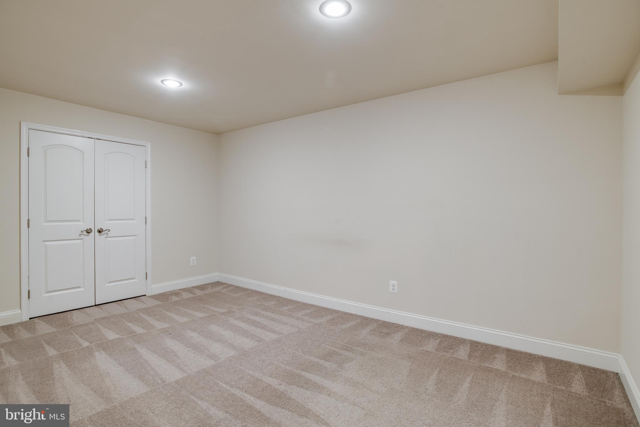7140 Barry Road Alexandria, VA 22315 - Photo 44 of 56