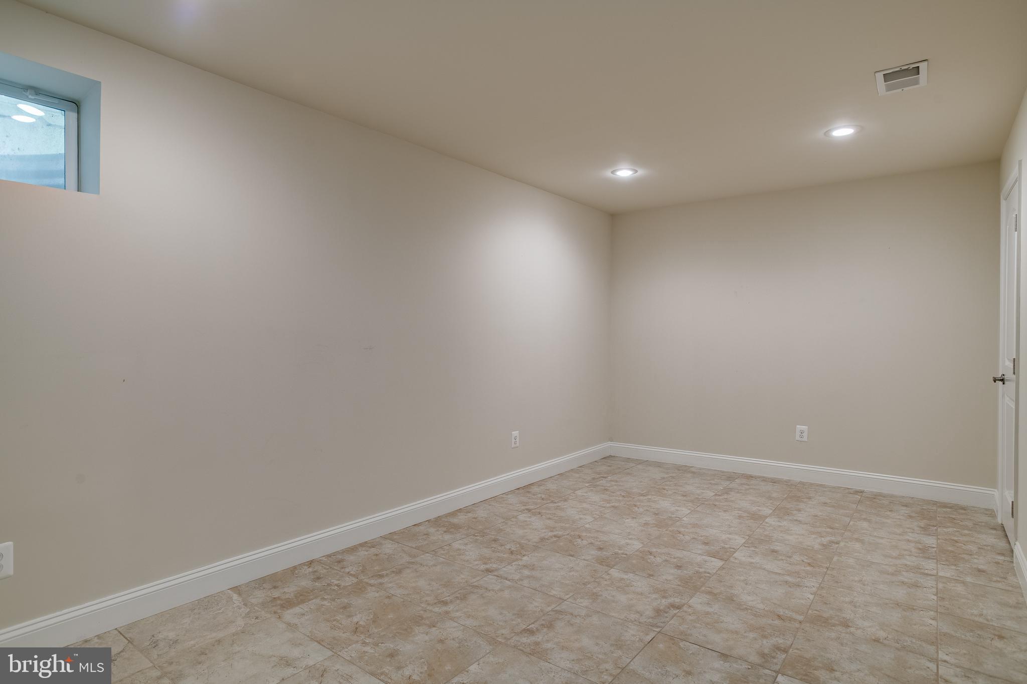 7140 Barry Road Alexandria, VA 22315 - Photo 45 of 56