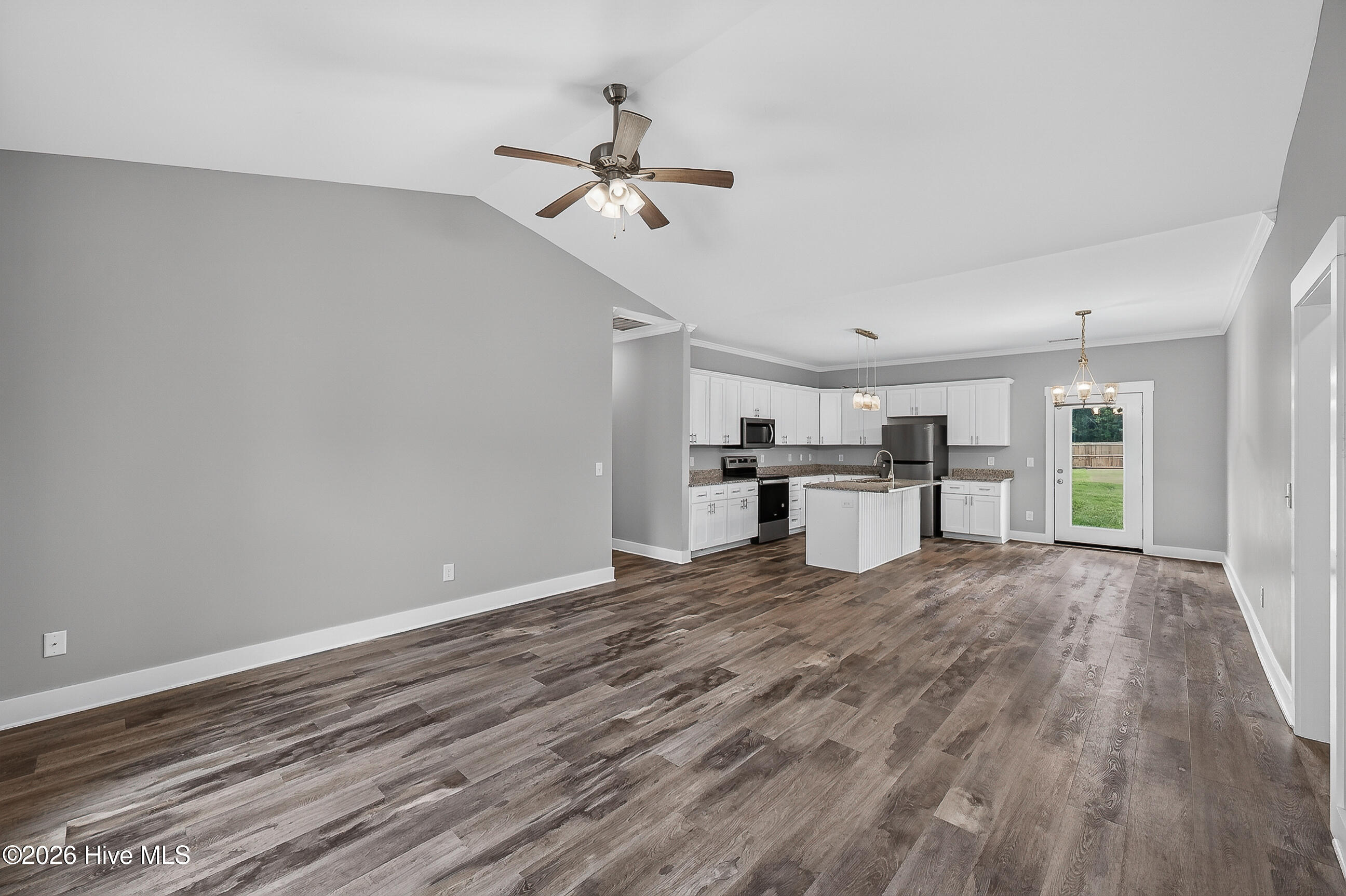 229 Clay Hill Road Sneads Ferry, NC 28460 - Photo 6 of 31