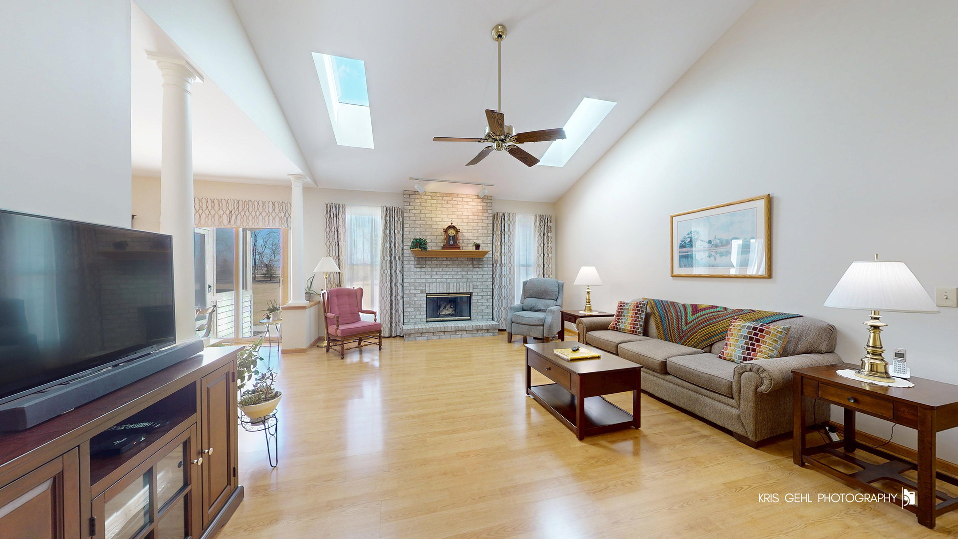 10912 East Riviera Drive Spring Grove, IL 60081 - Photo 3 of 38