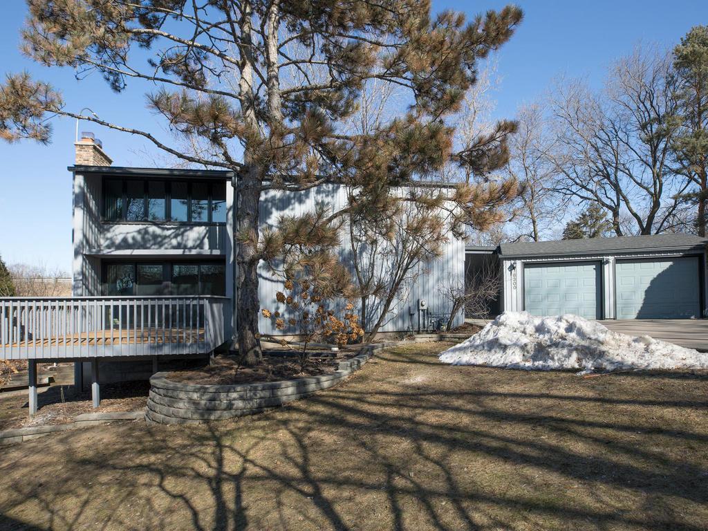 6300 Ridgeview Drive Edina, MN 55439 - Photo 2 of 35