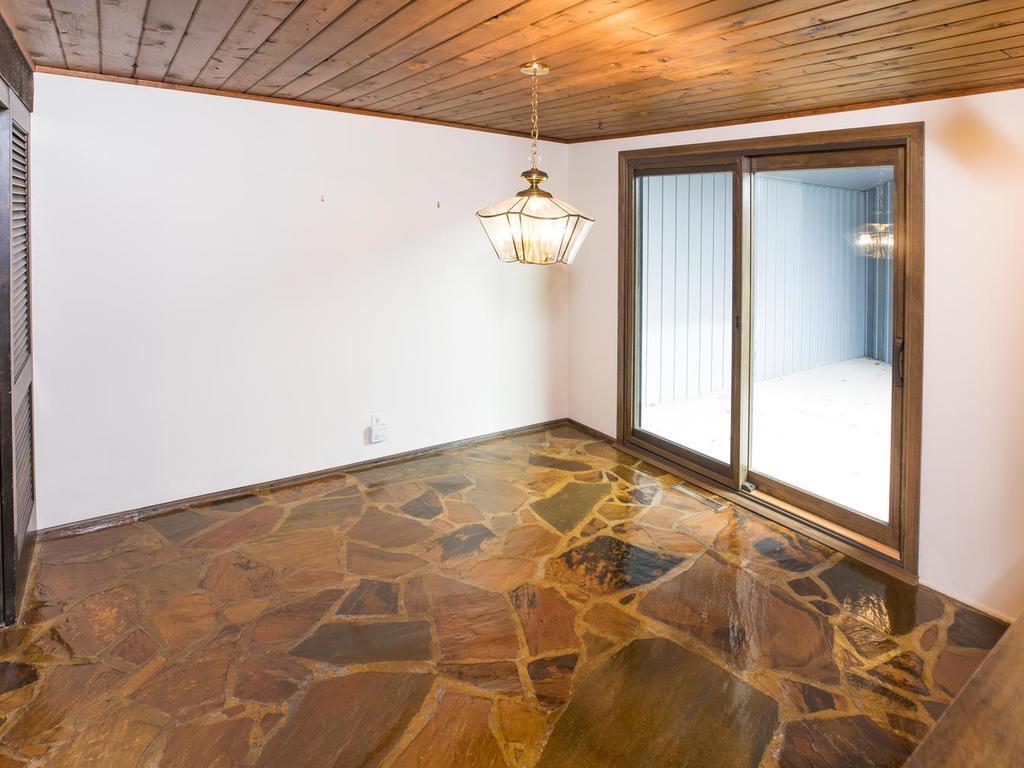 6300 Ridgeview Drive Edina, MN 55439 - Photo 14 of 35