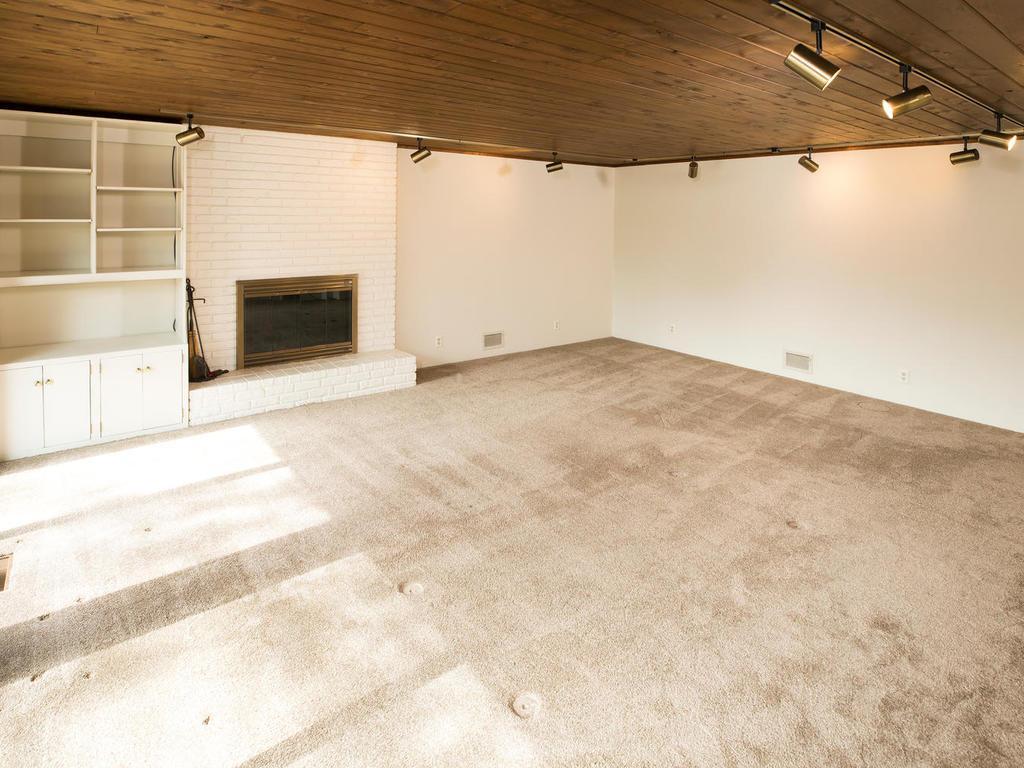 6300 Ridgeview Drive Edina, MN 55439 - Photo 21 of 35