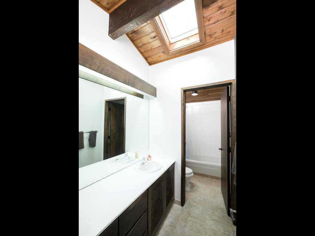 6300 Ridgeview Drive Edina, MN 55439 - Photo 28 of 35