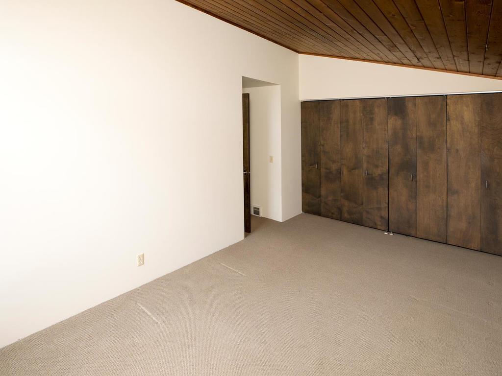 6300 Ridgeview Drive Edina, MN 55439 - Photo 31 of 35