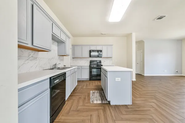 $2,300 | 12018 Country Orchard Lane, Houston, TX 77089