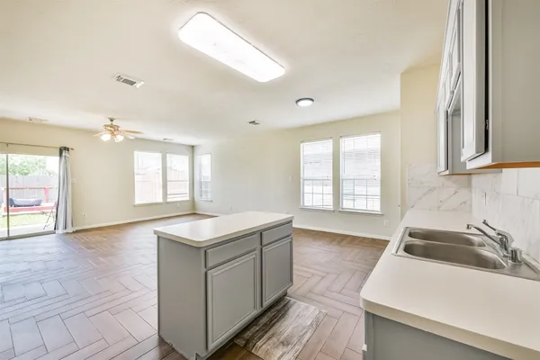 $2,300 | 12018 Country Orchard Lane, Houston, TX 77089