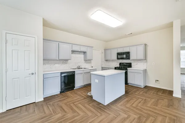 $2,300 | 12018 Country Orchard Lane, Houston, TX 77089