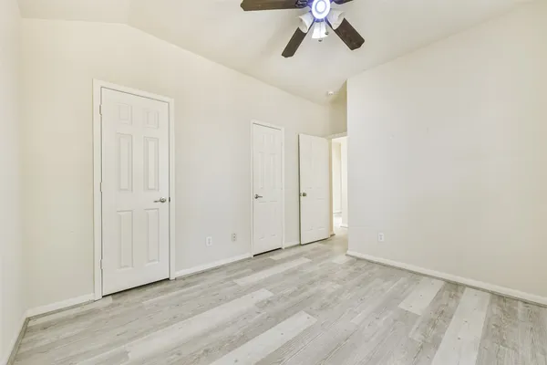 $2,300 | 12018 Country Orchard Lane, Houston, TX 77089