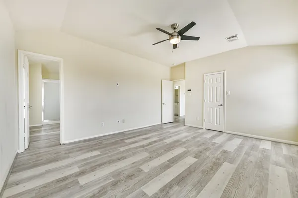 $2,300 | 12018 Country Orchard Lane, Houston, TX 77089