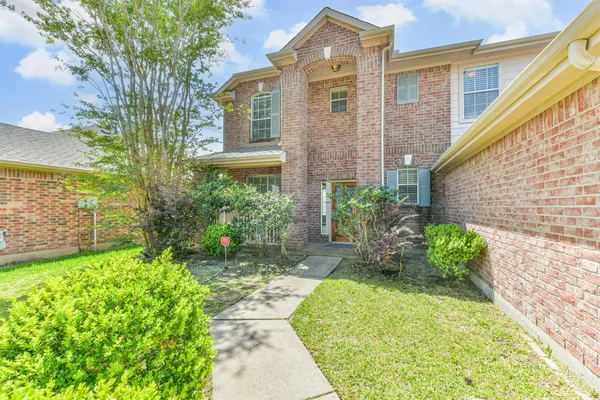 $2,300 | 12018 Country Orchard Lane, Houston, TX 77089