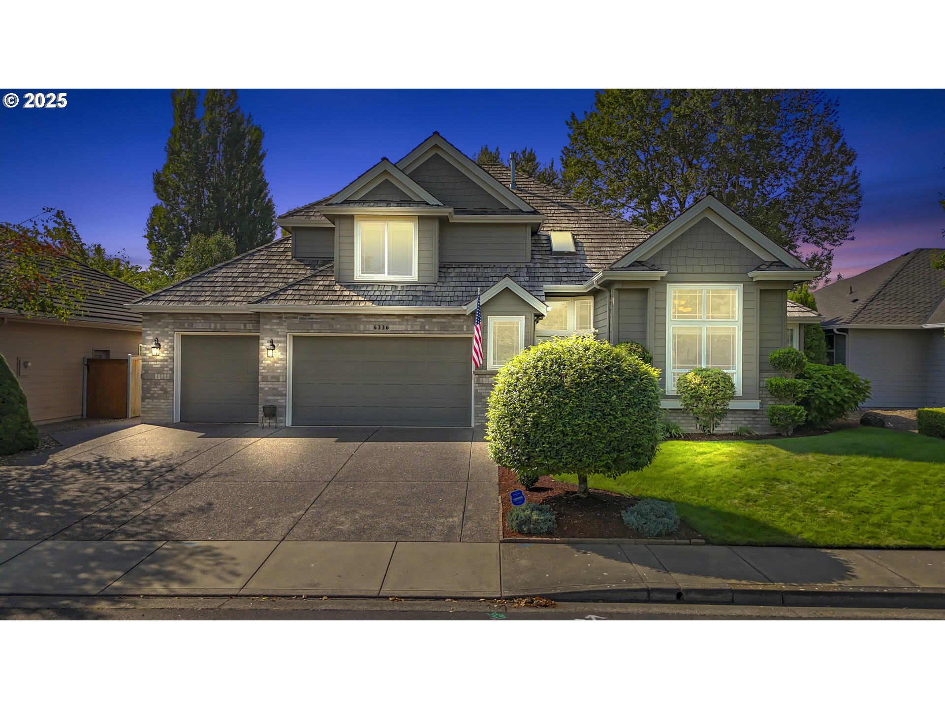 6336 Nicklaus Loop North Keizer, OR 97303 - Photo 45 of 45 a black and white photo of a house