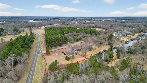 $773,500 | 5182 Bayshore Drive, Athens, TX 75752