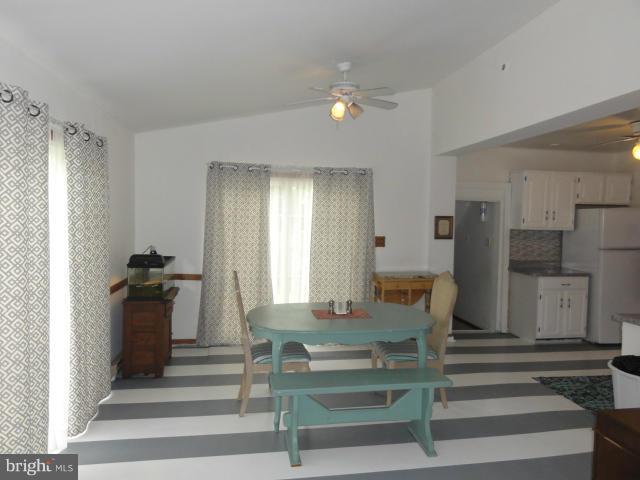 205 North Hammonds Ferry Road Linthicum Heights, MD 21090 - Photo 3 of 29 Kitchen
