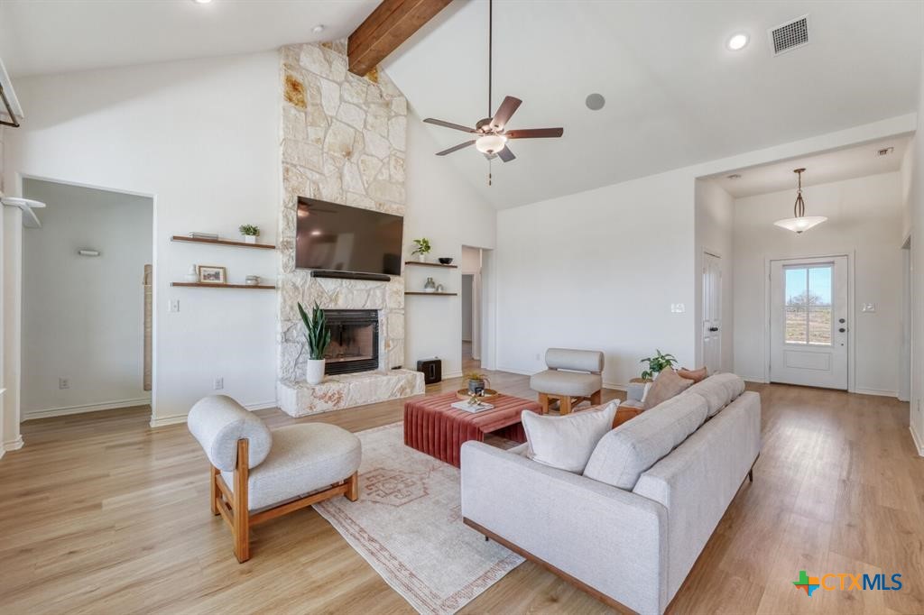 1642 Scull Road San Marcos, TX 78666 - Photo 11 of 31 Enjoy your fireplace in the winter.