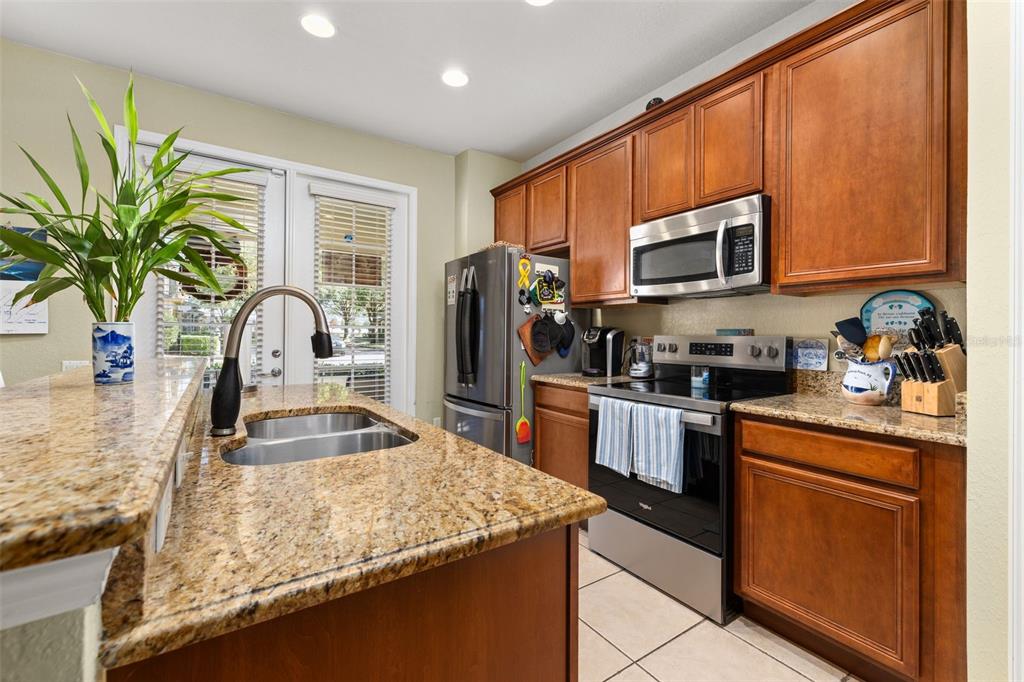 12966 Vennetta Way Windermere, FL 34786 - Photo 12 of 50
