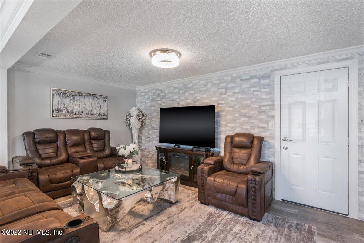 4283 Glenview Road Jacksonville, FL 32207 - Photo 10 of 34 10-010 -FULL