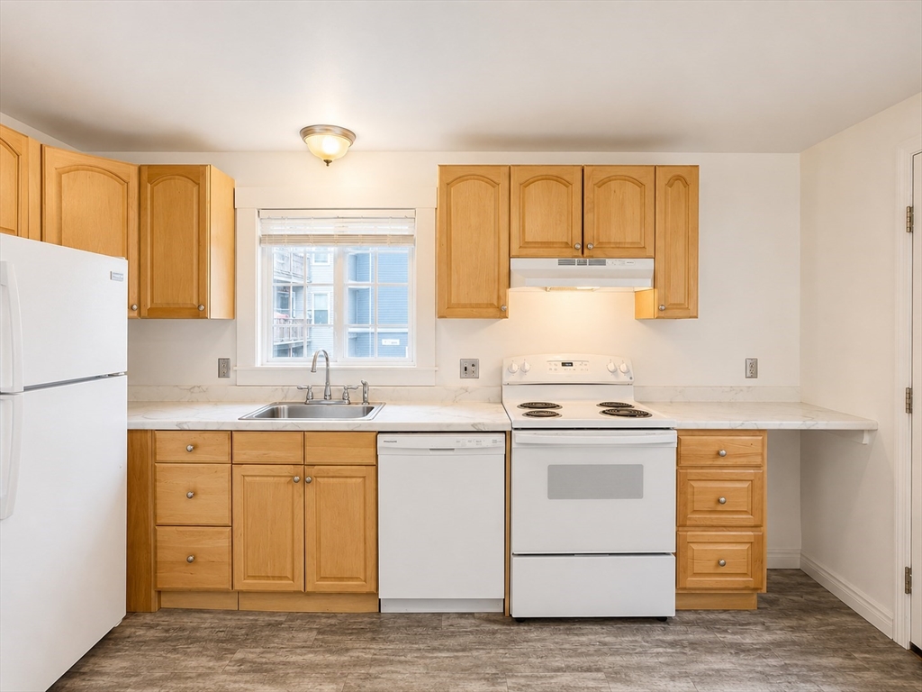29 Concord Street, Unit 2 Boston, MA 02129 - Photo 4 of 18