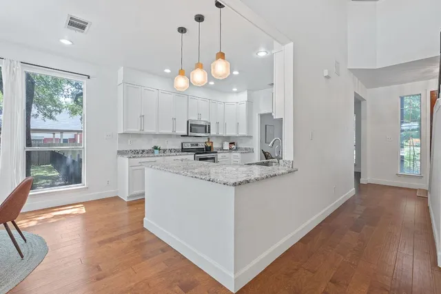 $585,000 | 222 Primrose Drive, Kyle, TX 78640