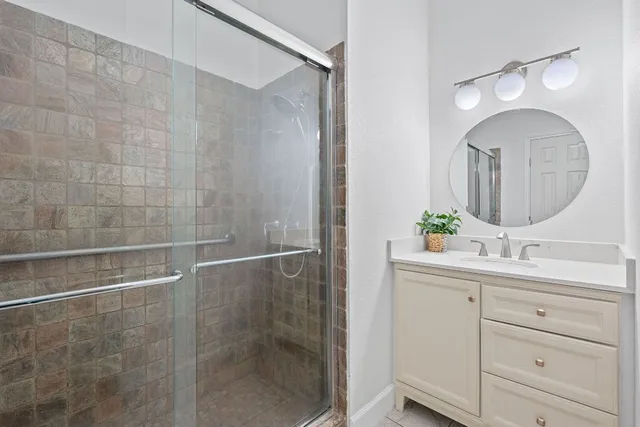 $585,000 | 222 Primrose Drive, Kyle, TX 78640