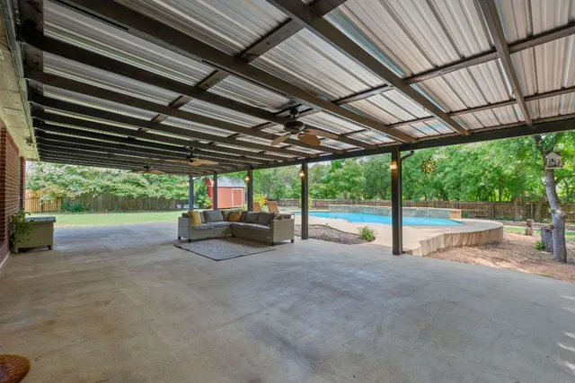 $585,000 | 222 Primrose Drive, Kyle, TX 78640