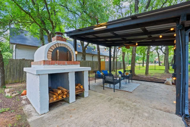 $585,000 | 222 Primrose Drive, Kyle, TX 78640