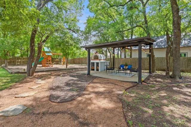 $585,000 | 222 Primrose Drive, Kyle, TX 78640