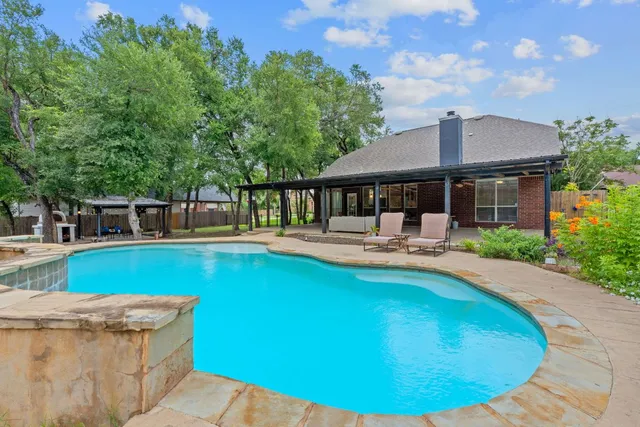 $585,000 | 222 Primrose Drive, Kyle, TX 78640