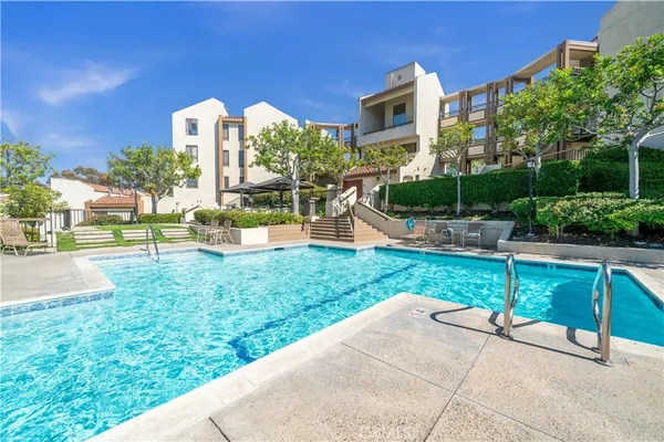 $870,000 | 27882 Finisterra, Unit 117, Mission Viejo, CA 92692