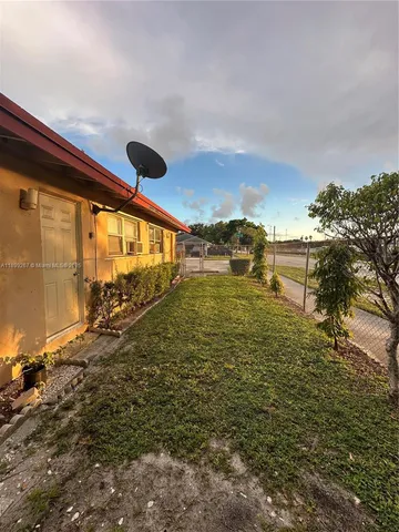 $1,200 | 5797 Flagler Street, Unit 3, Hollywood, FL 33023