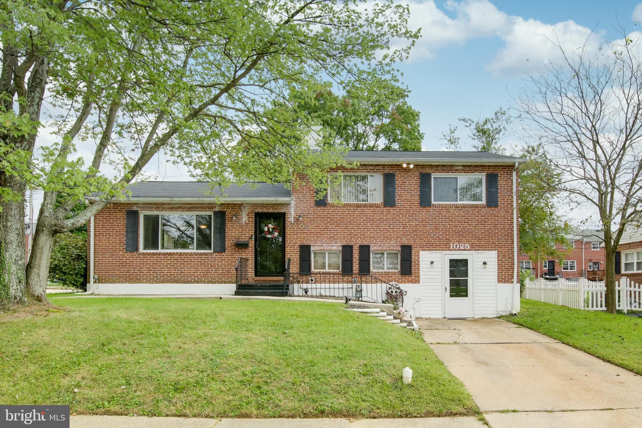 1025 Southridge Road Baltimore, MD 21228 - Photo 1 of 31