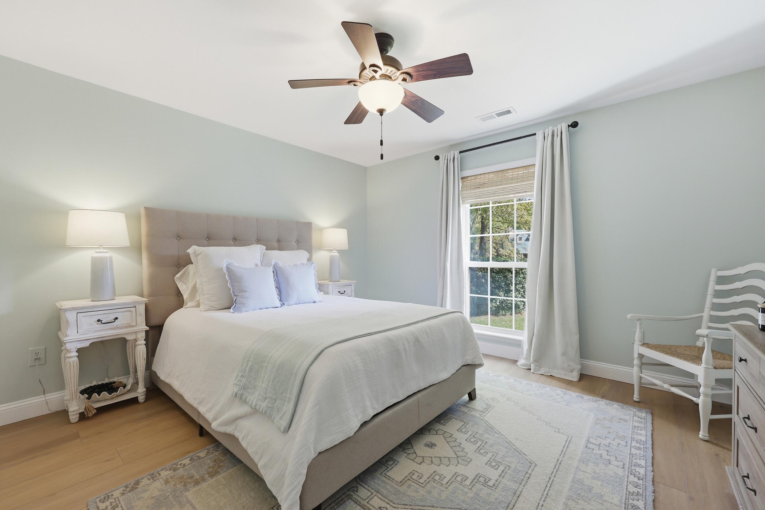 306 Hook Lane Mount Pleasant, SC 29464 - Photo 20 of 35 Guest Room #1