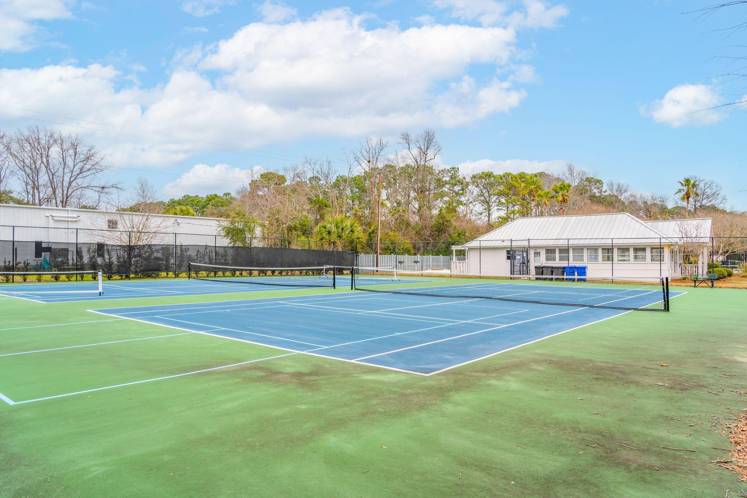 306 Hook Lane Mount Pleasant, SC 29464 - Photo 33 of 35 4