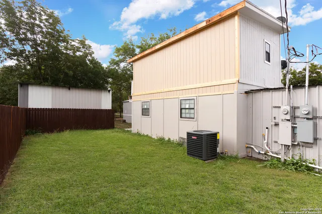 $189,000 | 161 Water Street, Pipe Creek, TX 78063