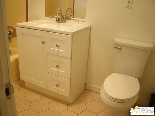 $1,500 | 2290 South Palm Canyon Drive, Unit 114, Palm Springs, CA 92264