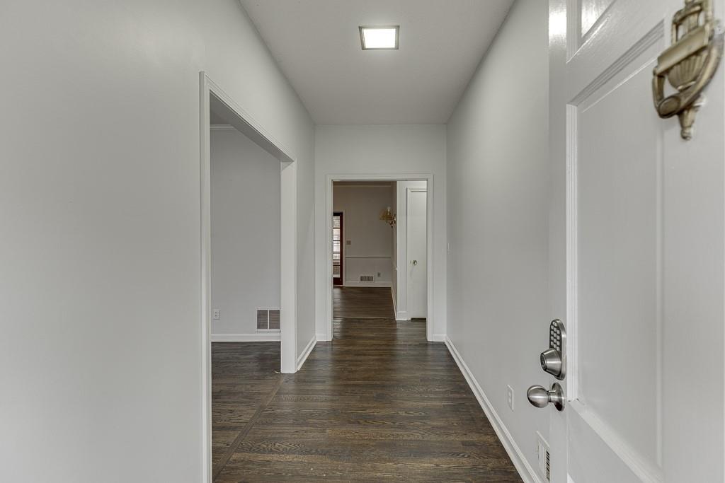 240 Bowers Street Royston, GA 30662 - Photo 5 of 47