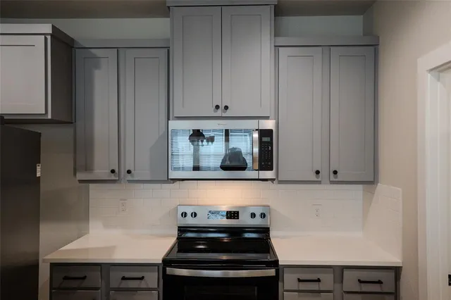 $1,950 | 380 North Dallas Street, Palmer, TX 75152