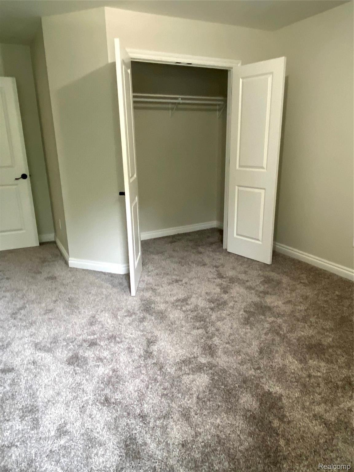 17310 Wayne Road Livonia, MI 48152 - Photo 33 of 47 33.jpg