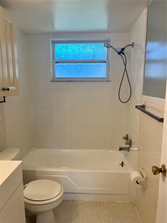 1201 Spalding Road Dunedin, FL 34698 - Photo 11 of 20 Gallery Image 11