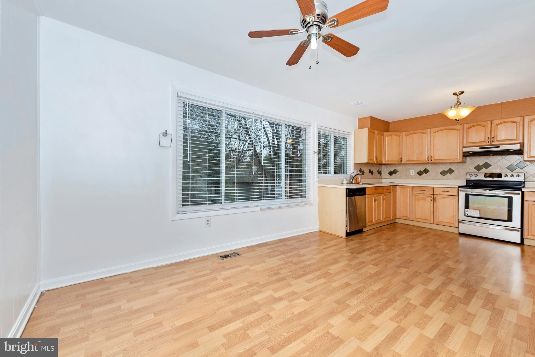9158 Centerway Road Gaithersburg, MD 20879 - Photo 23 of 40 Gallery Image 23