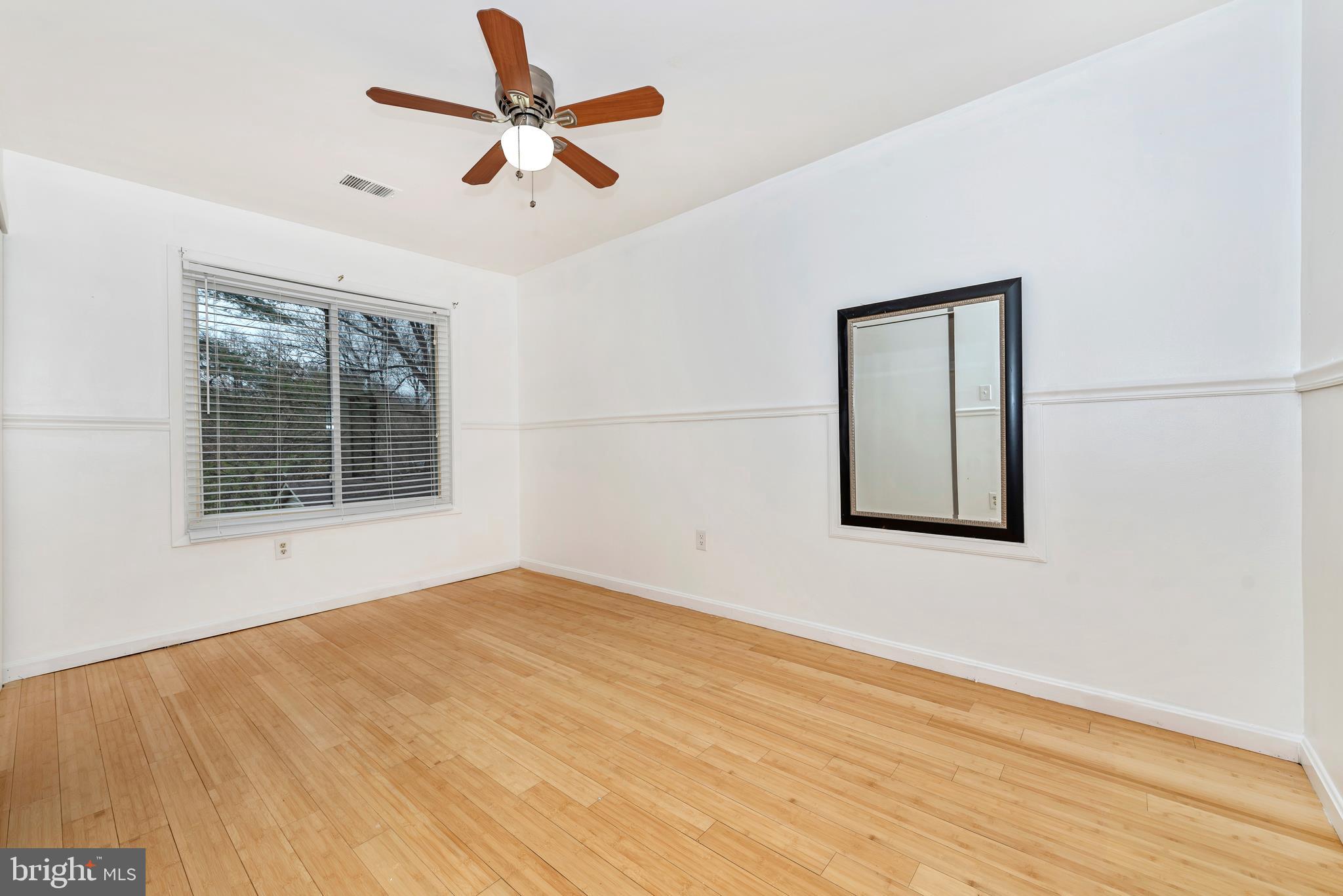 9158 Centerway Road Gaithersburg, MD 20879 - Photo 29 of 40 Gallery Image 29