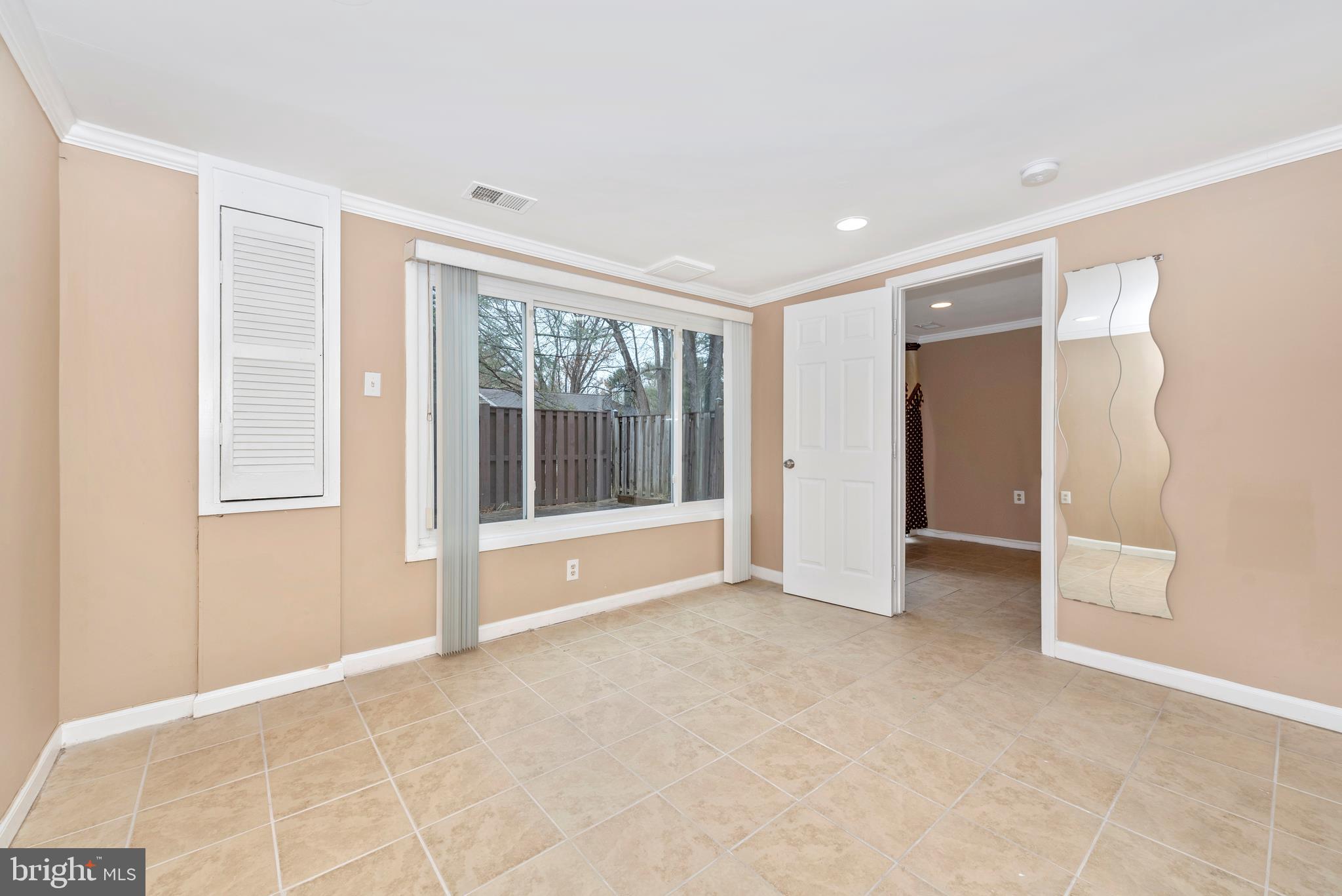 9158 Centerway Road Gaithersburg, MD 20879 - Photo 39 of 40 Gallery Image 39