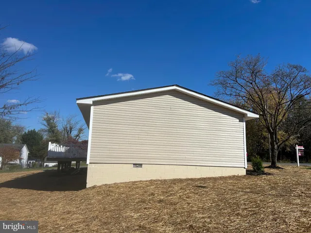 $320,000 | 415 East 10th Avenue, Ranson, WV 25438